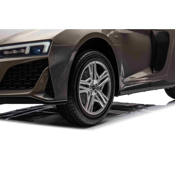 Audi Spyder R8 LIFT STRONG A3000 24V 2 személyes