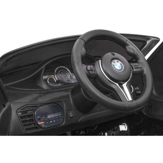 BMW X6M lakkozott fekete JJ2199 12V