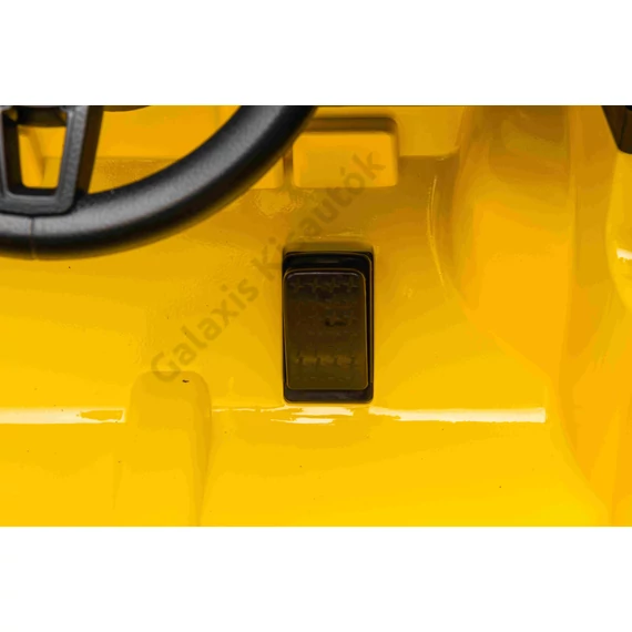 Porsche Spyder RS 718 DK-P718 MP4 12V lakkozott