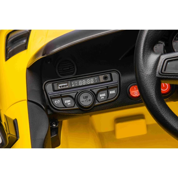 Porsche Spyder RS 718 DK-P718 MP4 12V lakkozott