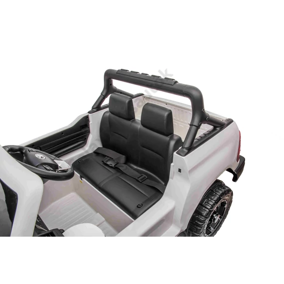 Toyota Hilux 4x4 12V
