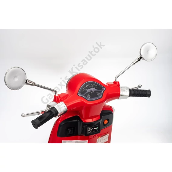 Vespa ROMA robogó LQ-051 12V