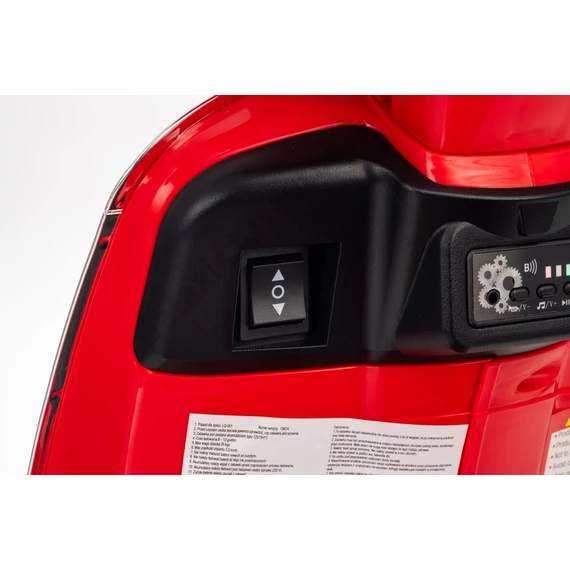 Vespa ROMA robogó LQ-051 12V