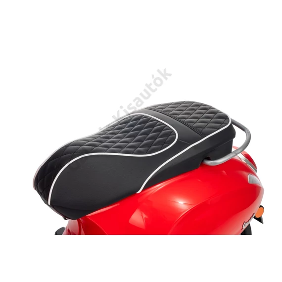 Vespa ROMA robogó LQ-051 12V