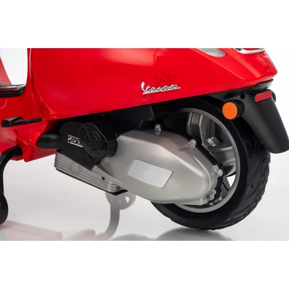 Vespa ROMA robogó LQ-051 12V