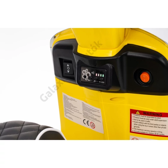 Vespa ROMA robogó LQ-051 12V