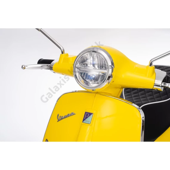 Vespa ROMA robogó LQ-051 12V