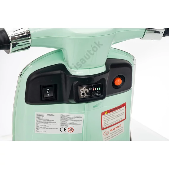 Vespa ROMA robogó LQ-051 12V