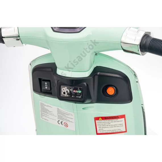 Vespa ROMA robogó LQ-051 12V