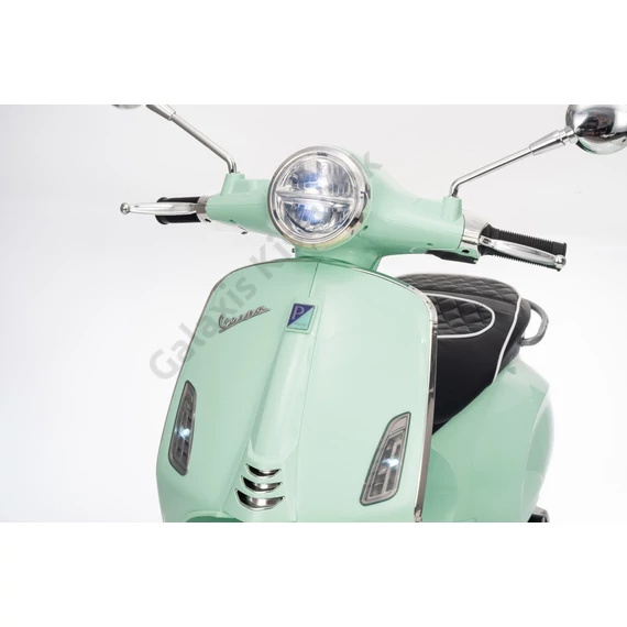 Vespa ROMA robogó LQ-051 12V